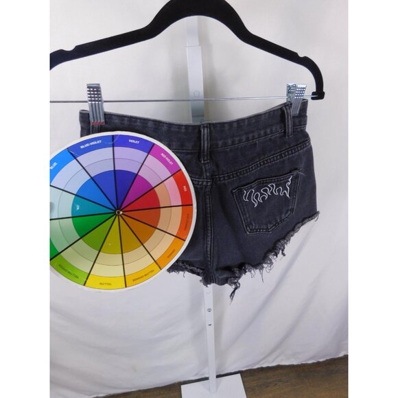 Shein Shorts Womens Medium Black Denim Cutoff Raw Frayed Hem Embroidered Flames - Picture 7 of 12